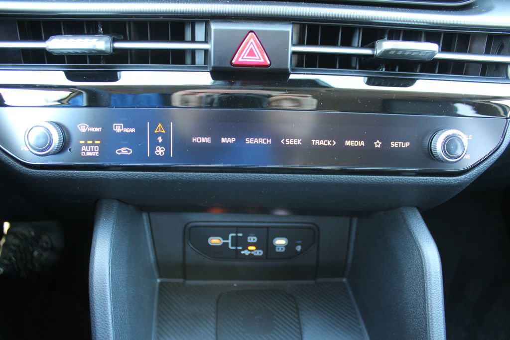 New 2026 Kia Sportage EX image 40