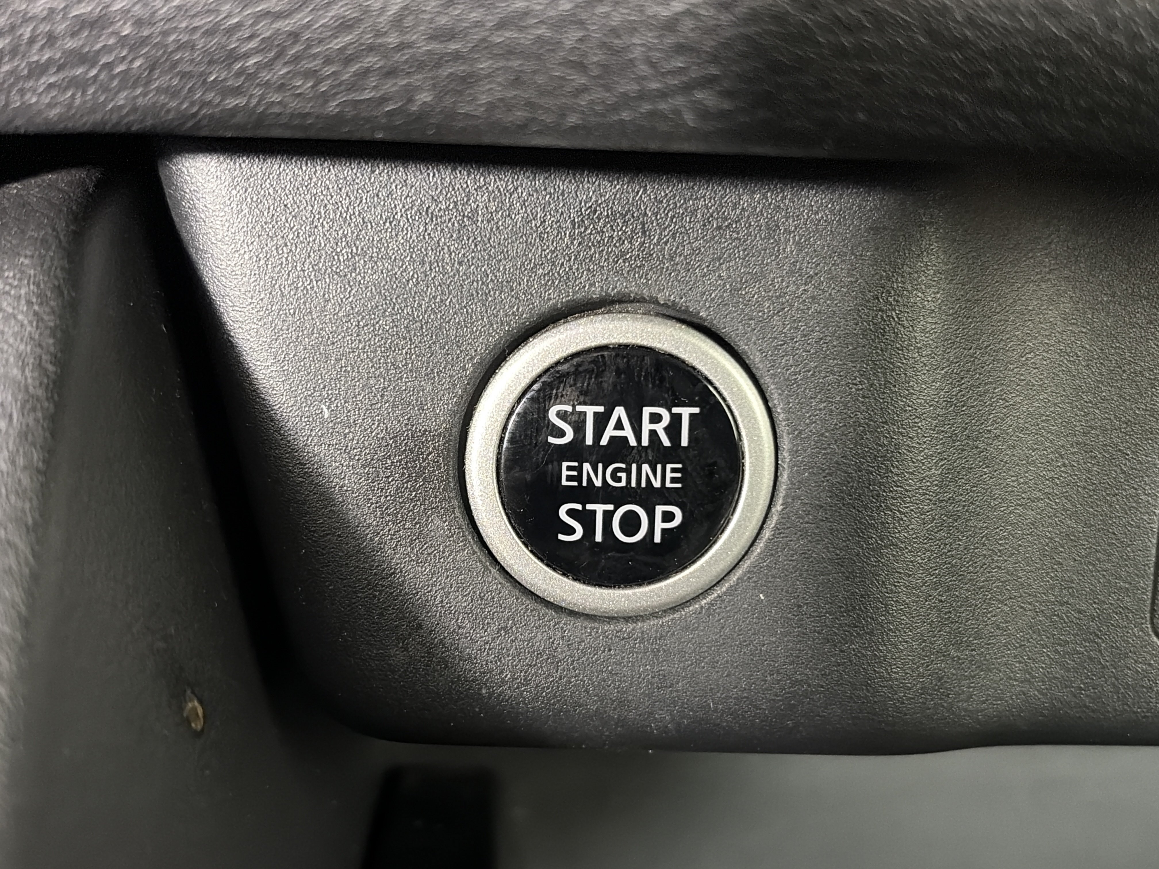 Used 2021 Nissan Rogue S AWD/4WD image 27