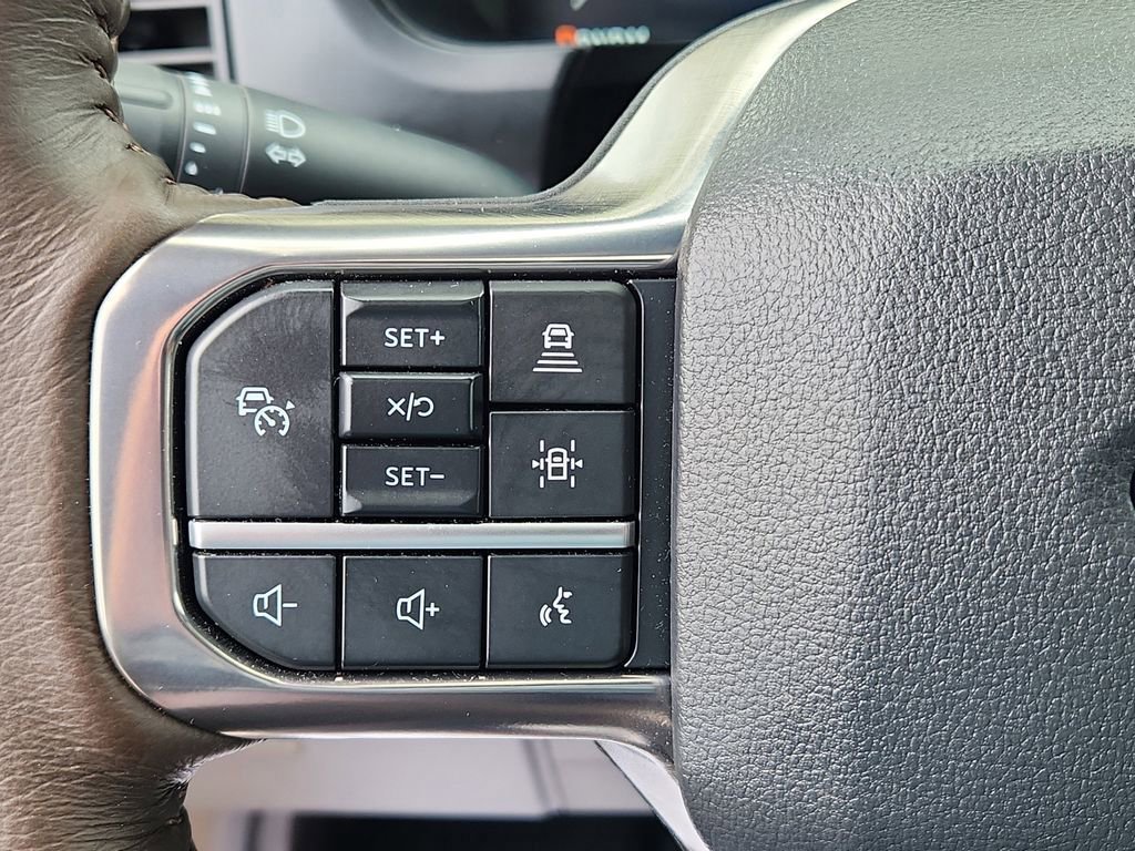 Used 2025 Ford F150 King Ranch w/ FX4 Off-Road Package AWD/4WD image 19