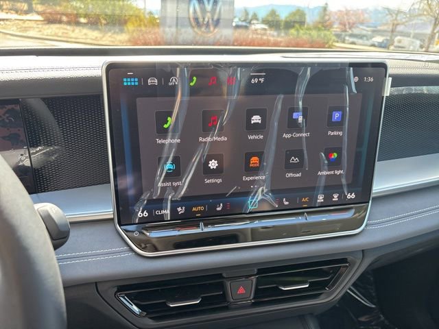 New 2026 Volkswagen Tiguan SE image 10