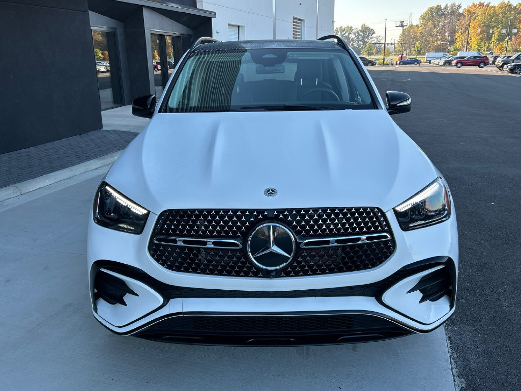Used 2024 Mercedes-Benz GLE 350 4MATIC image 3
