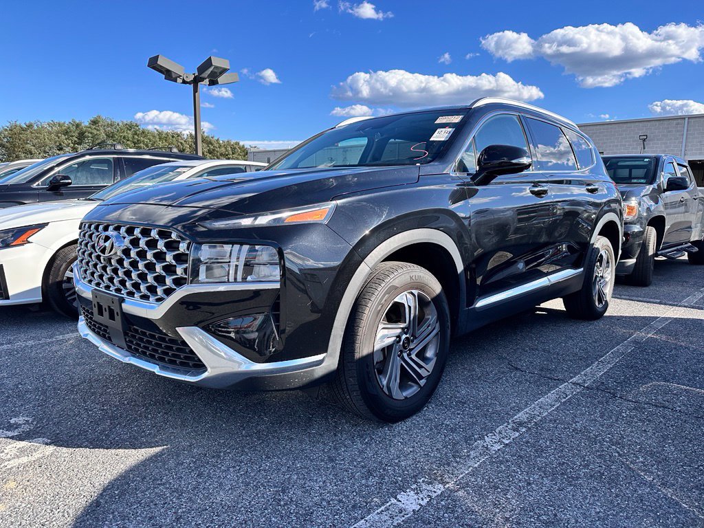 Used 2023 Hyundai Santa Fe SEL w/ Premium Package AWD/4WD image 2