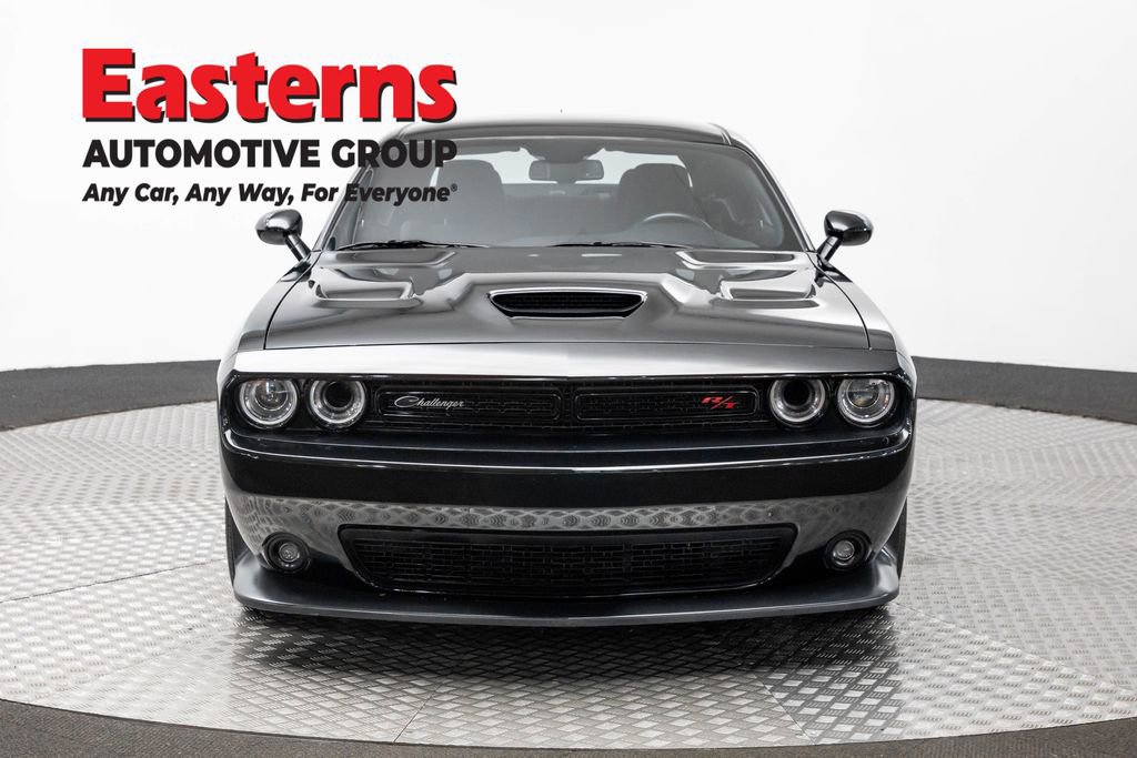 Used 2019 Dodge Challenger R/T Scat Pack RWD image 2