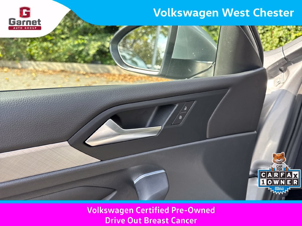 Certified 2023 Volkswagen Jetta SE FWD image 15