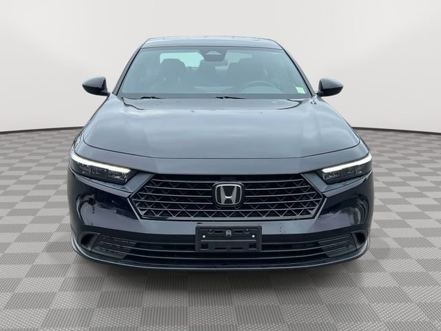 Used 2023 Honda Accord Sport image 2