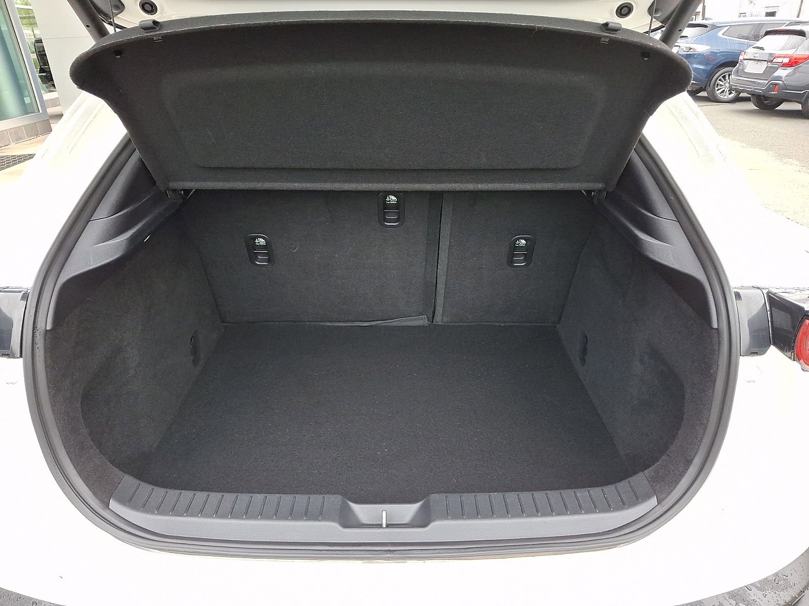 Used 2021 MAZDA CX-30 AWD 2.5 S w/ Premium Package image 28