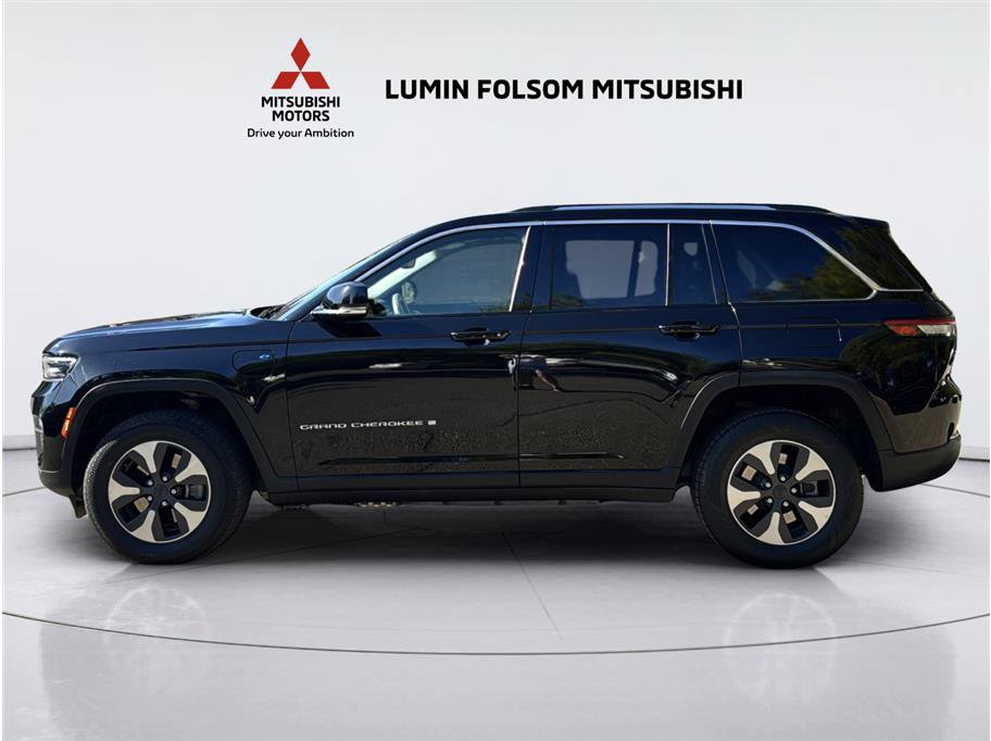 Used 2024 Jeep Grand Cherokee Limited 4xe AWD/4WD image 2