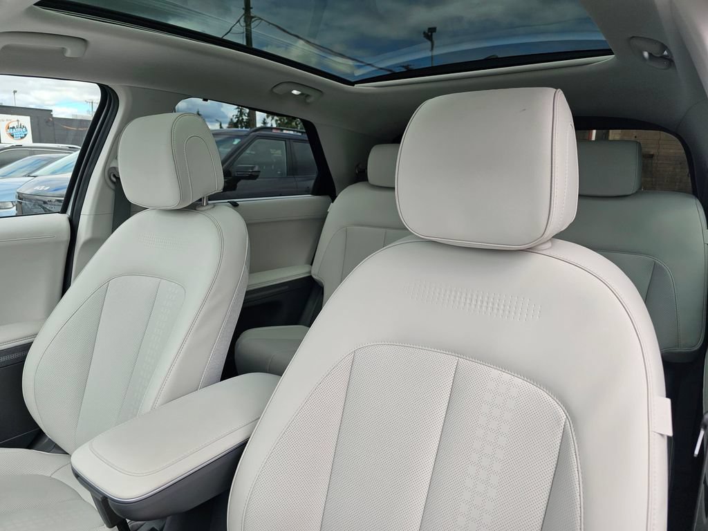 Used 2024 Hyundai Ioniq 5 Limited AWD/4WD image 20