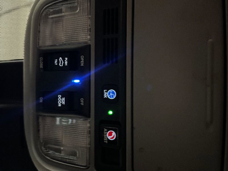 Used 2022 Honda Pilot Touring image 17