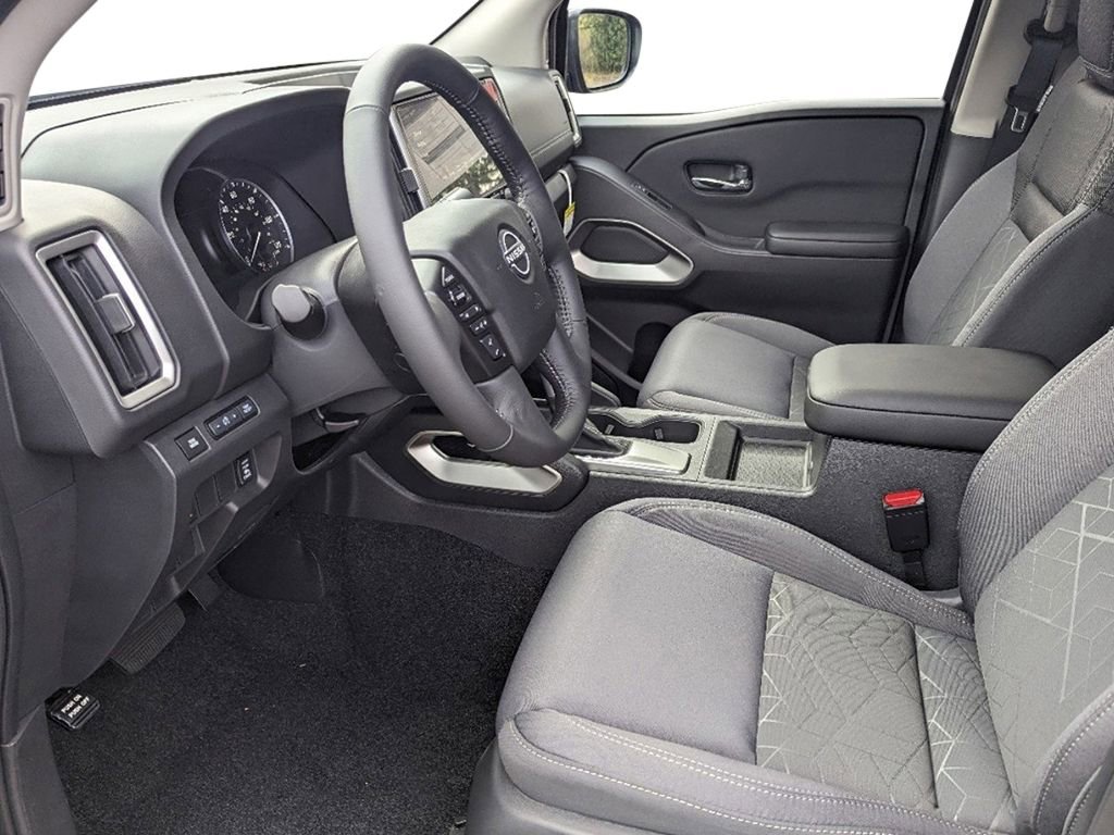 New 2025 Nissan Frontier SV w/ SV Convenience Package image 11