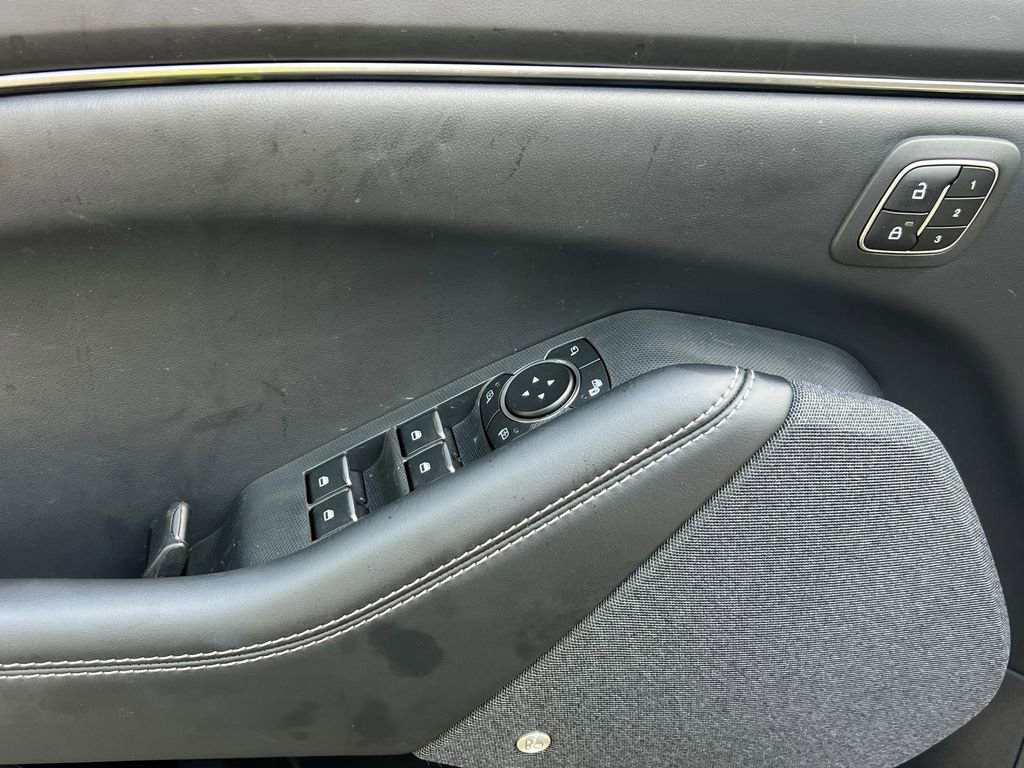 Used 2025 Ford Mustang Mach-E Premium image 14