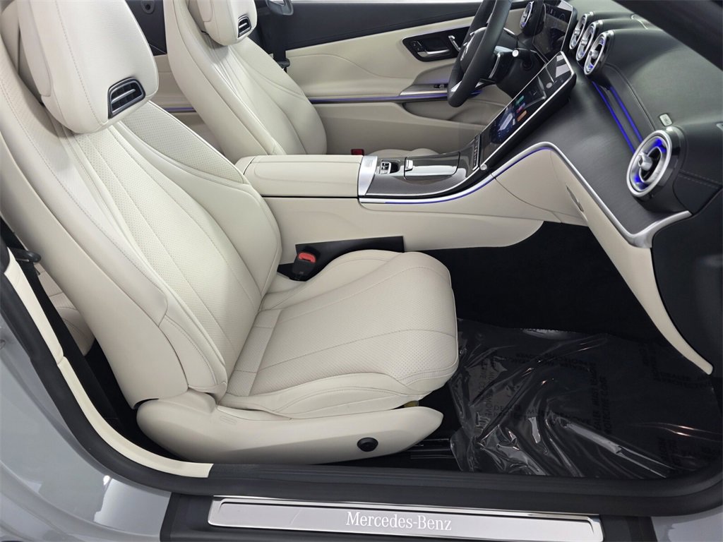 Used 2026 Mercedes-Benz CLE 300 4MATIC Cabriolet image 31