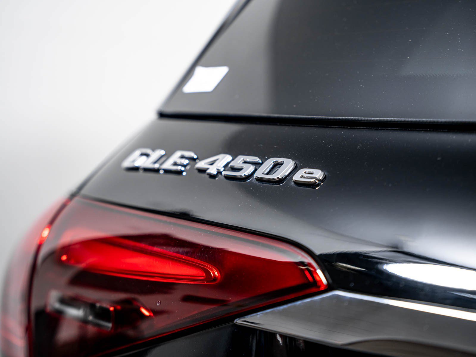 Certified 2025 Mercedes-Benz GLE 450e 4MATIC image 22