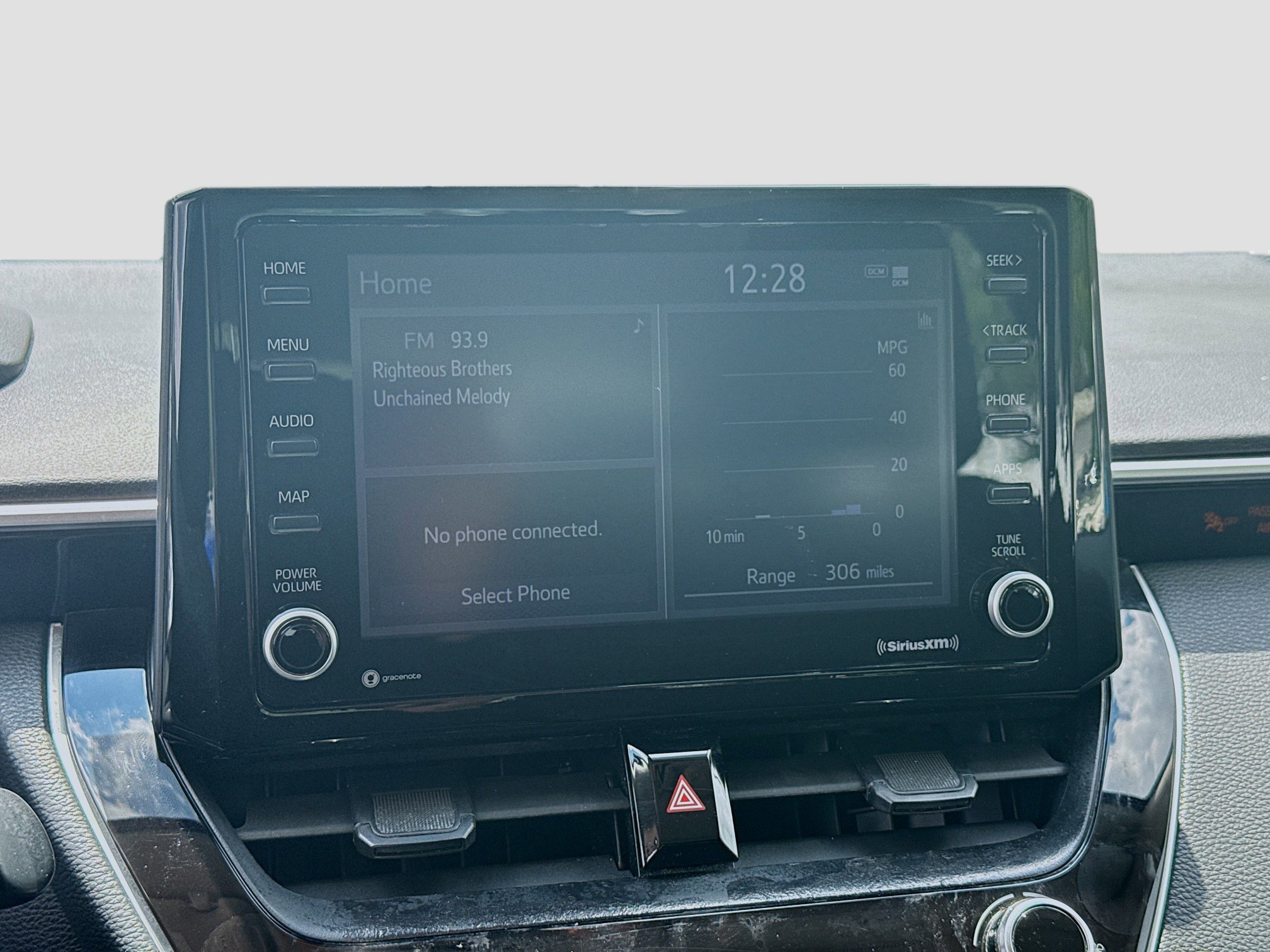 Used 2022 Toyota Corolla LE FWD image 11