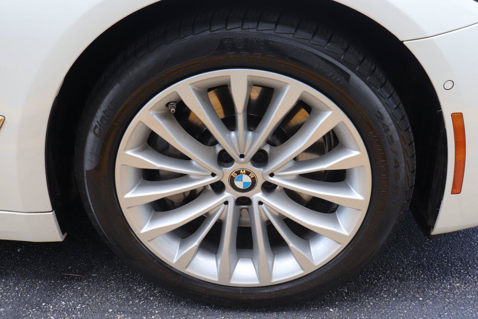 Used 2021 BMW 530i RWD image 41