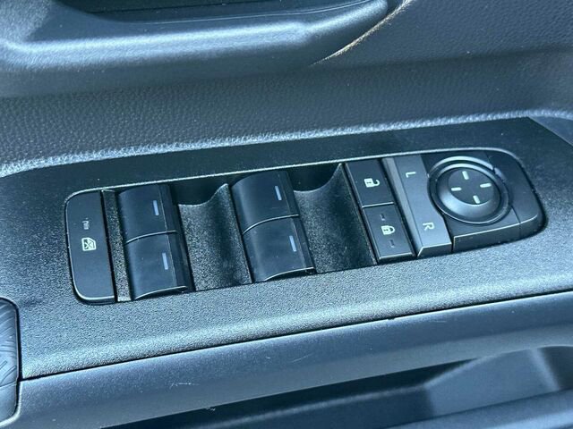 Used 2025 Toyota 4Runner SR5 image 13