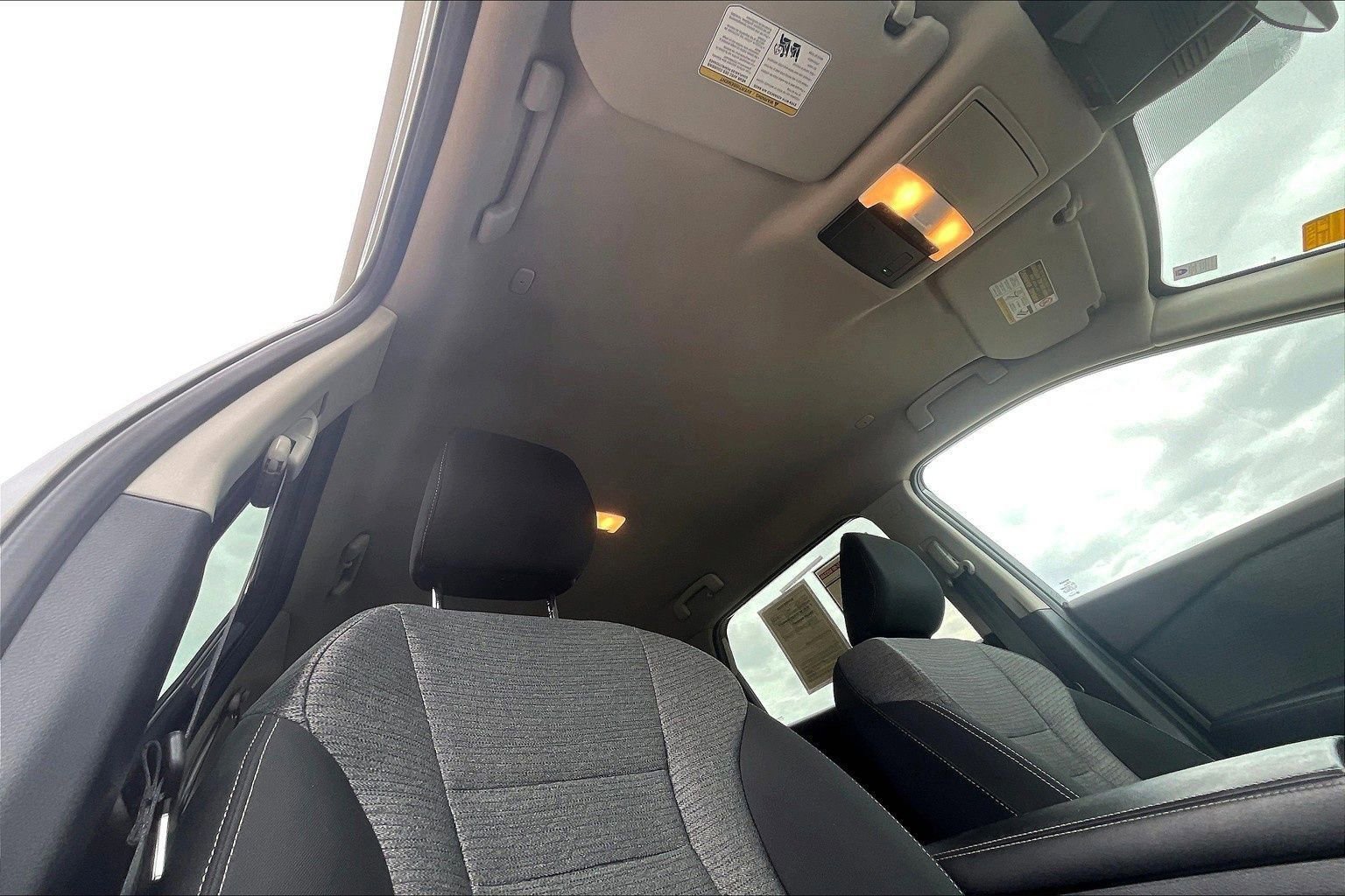 Certified 2023 Nissan Rogue SV image 28