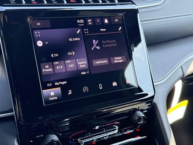 New 2026 Jeep Grand Cherokee Laredo image 11