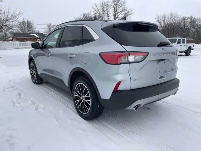 Used 2021 Ford Escape SEL image 2