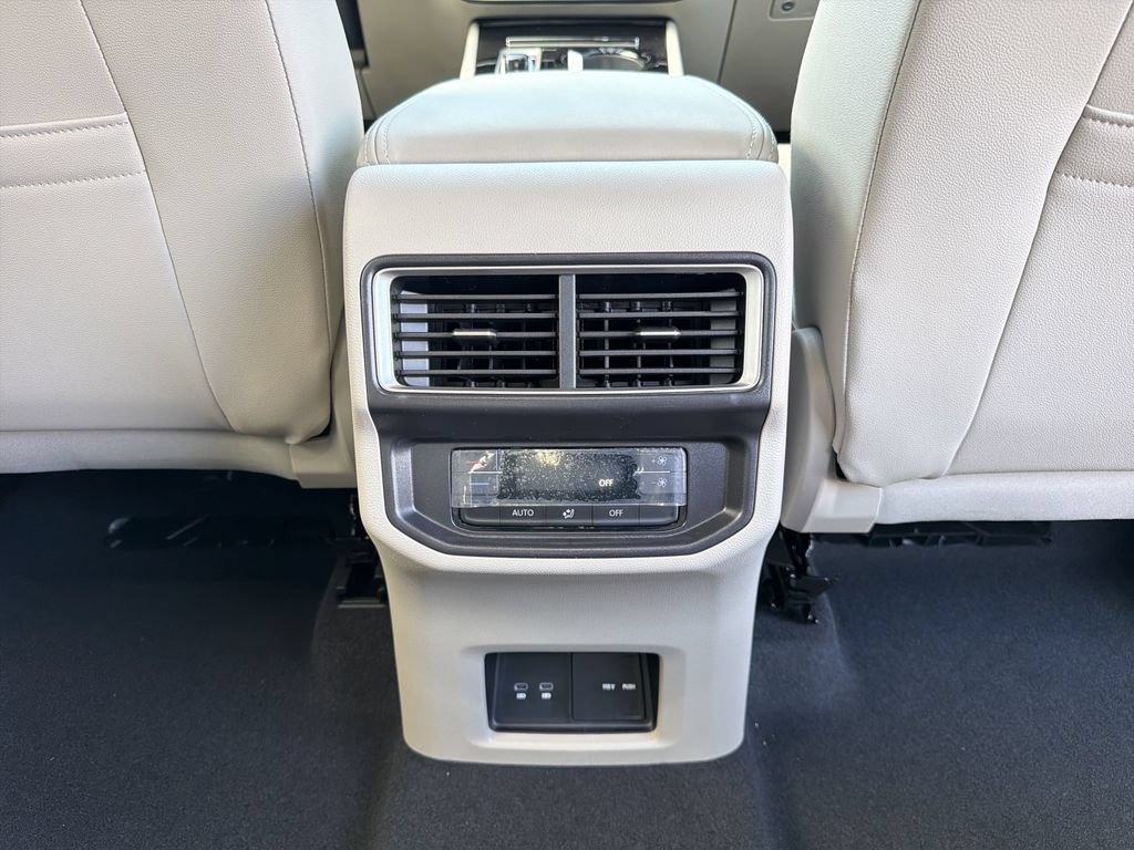 New 2026 Volkswagen Atlas SE AWD/4WD image 23