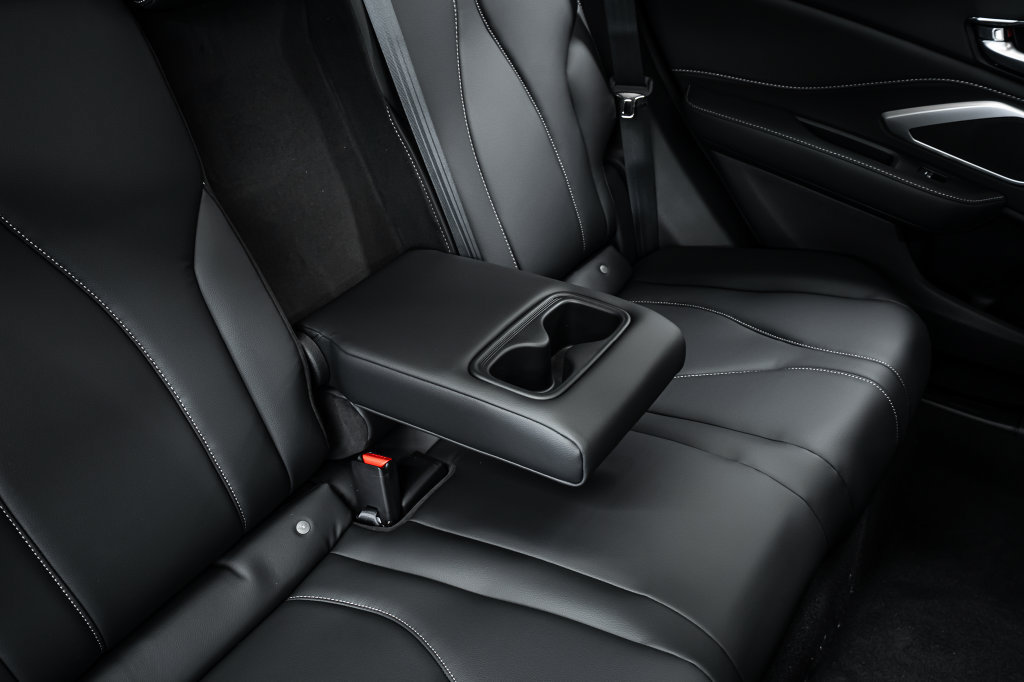 New 2026 Acura RDX SH-AWD image 32