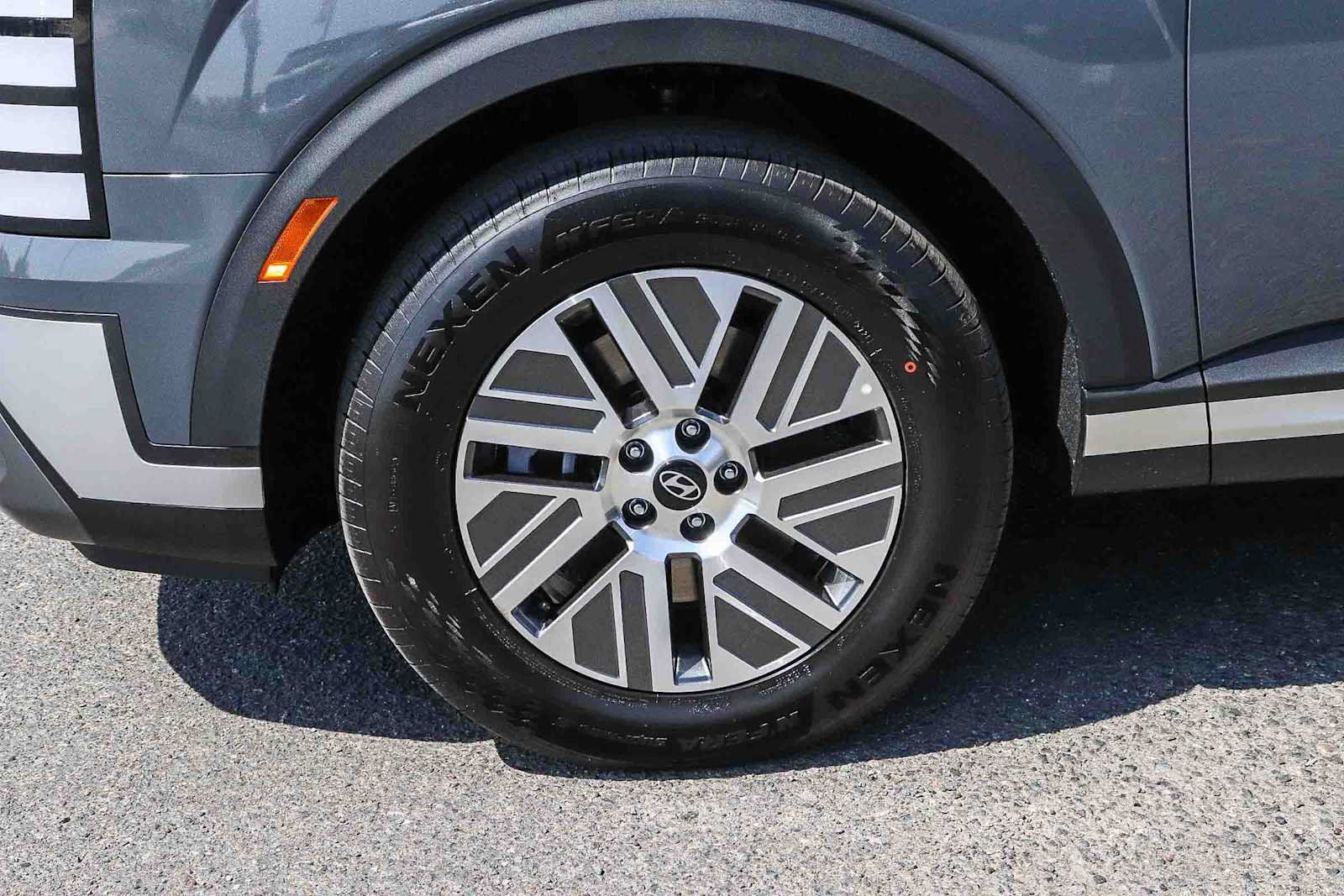 New 2027 Hyundai Palisade SEL FWD image 14