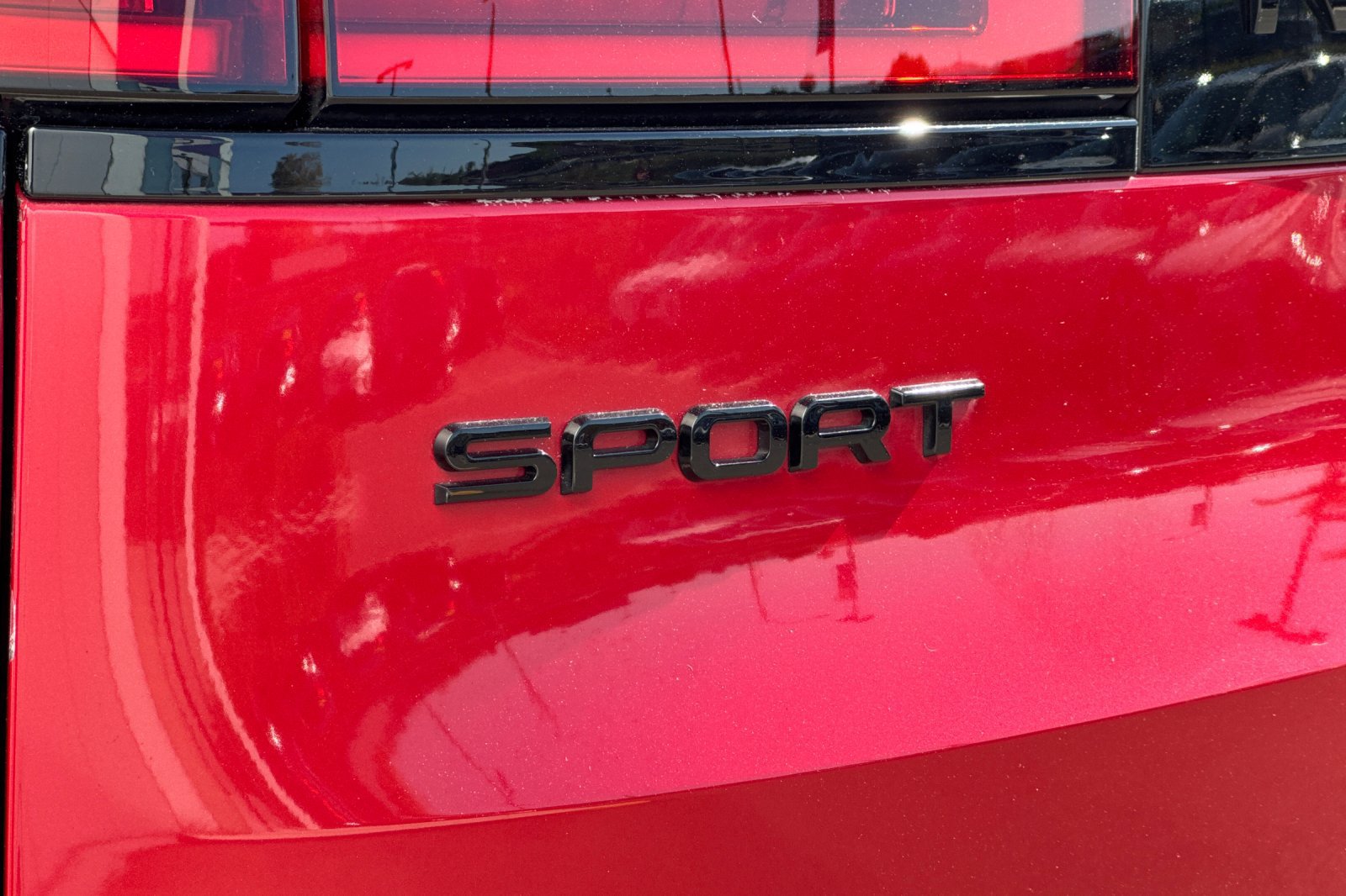 Used 2024 Land Rover Range Rover Sport SE AWD/4WD image 34