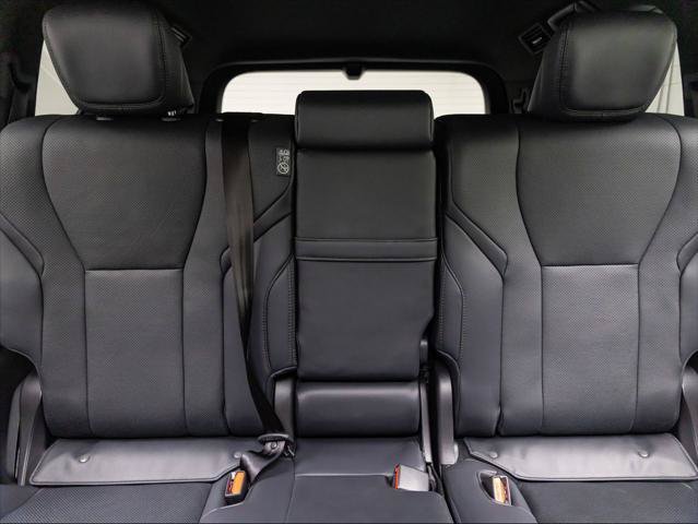 Used 2025 Lexus LX 700h Overtrail w/ Accessory Package (Z1) AWD/4WD image 16