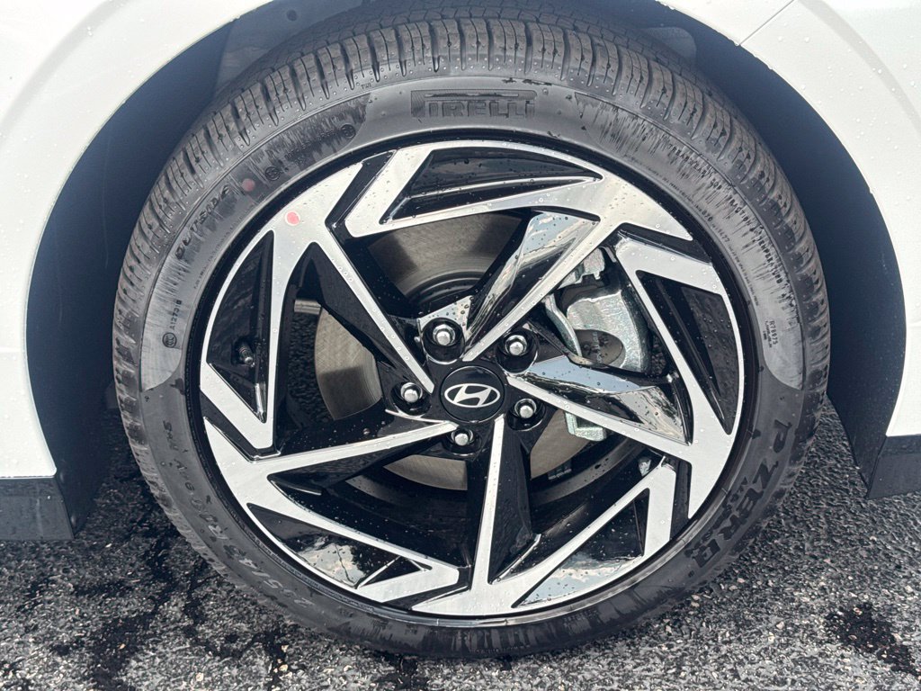 New 2026 Hyundai Sonata SEL FWD image 10