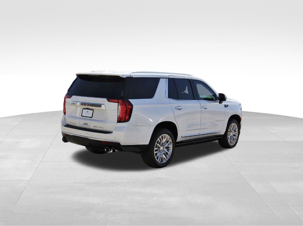Used 2024 GMC Yukon Denali AWD/4WD image 4
