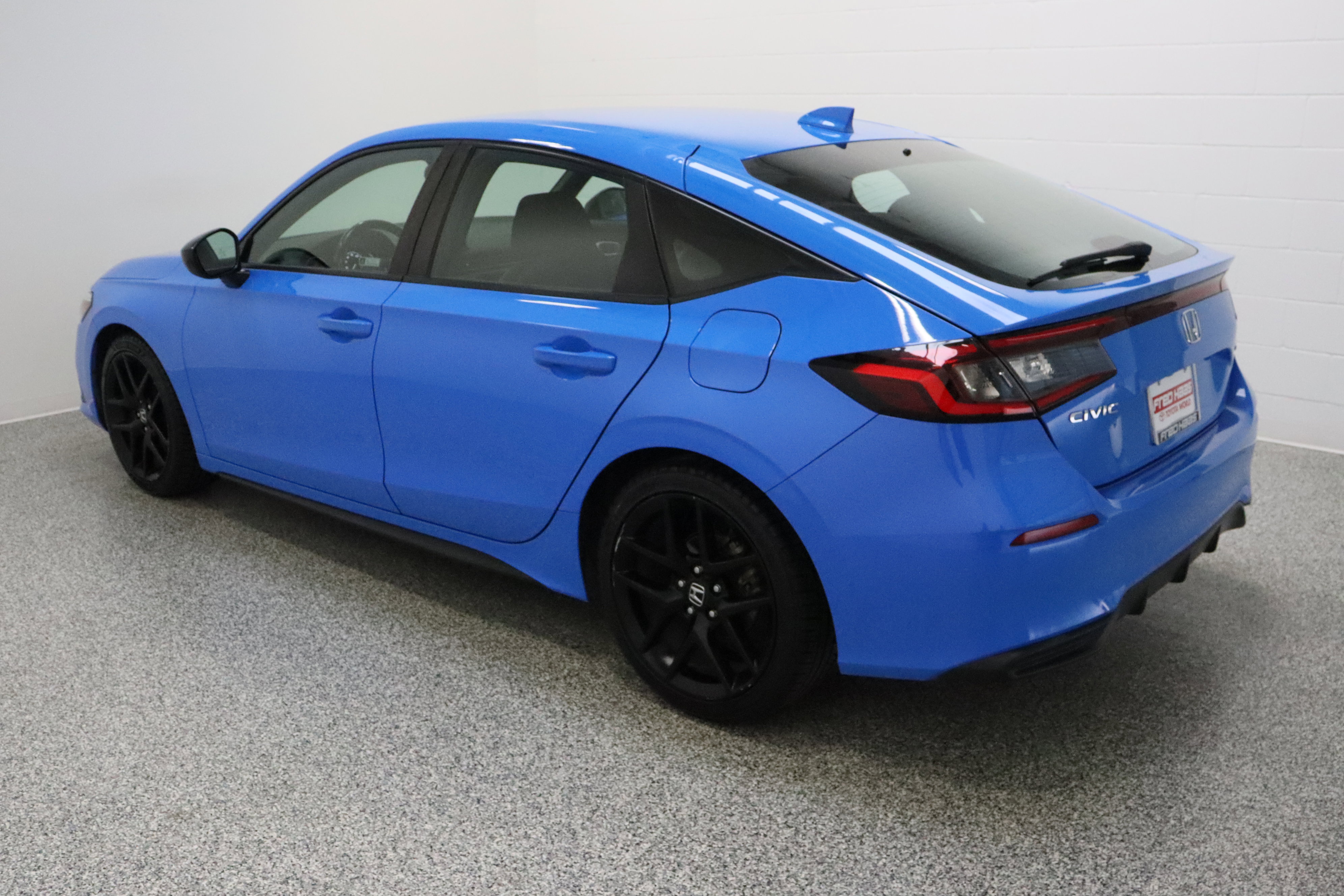 Used 2022 Honda Civic Sport image 8