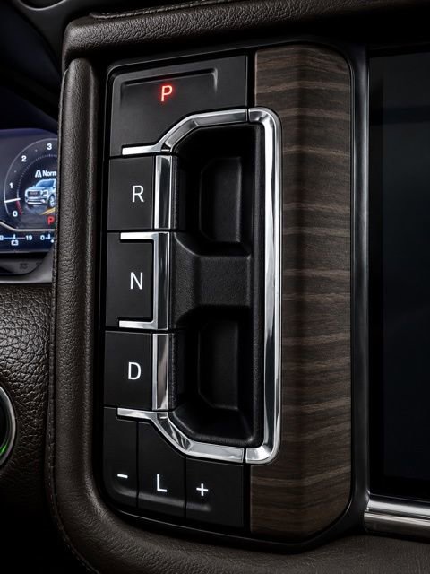 Used 2024 GMC Yukon XL Denali w/ Denali Reserve Package AWD/4WD image 29