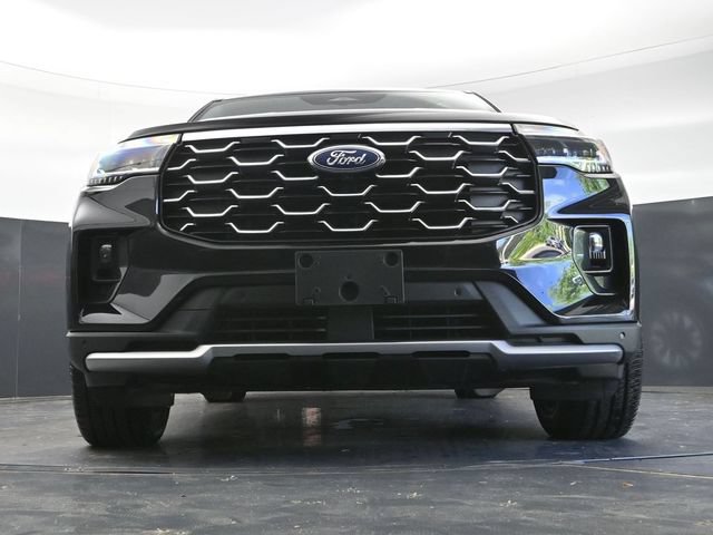 Used 2025 Ford Explorer Platinum w/ LUX Leather Package AWD/4WD image 34
