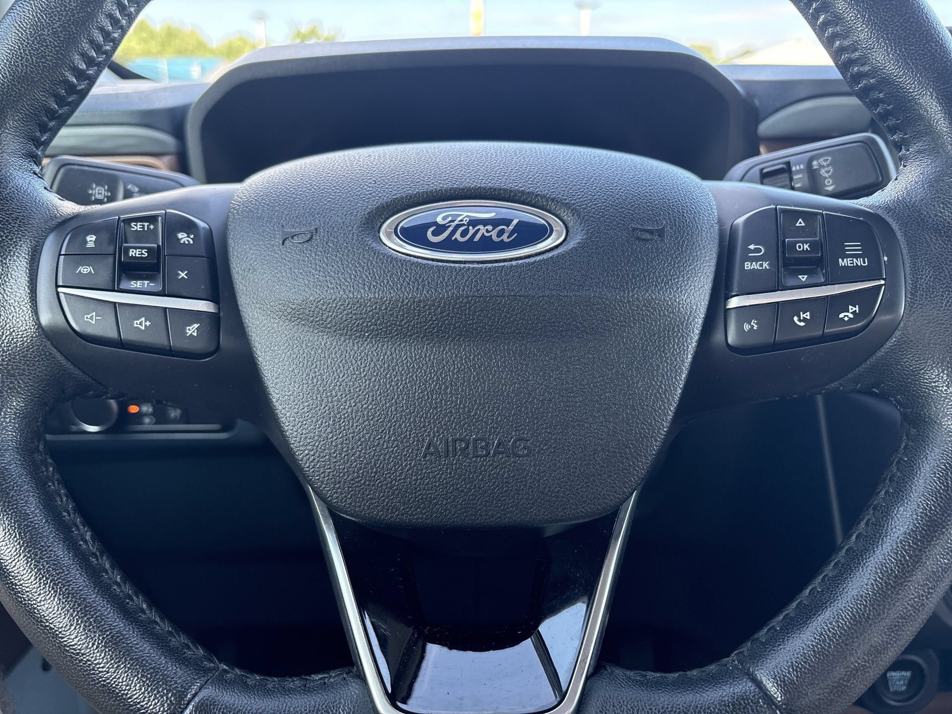 Certified 2022 Ford Maverick Lariat w/ Lariat Luxury Package AWD/4WD image 12