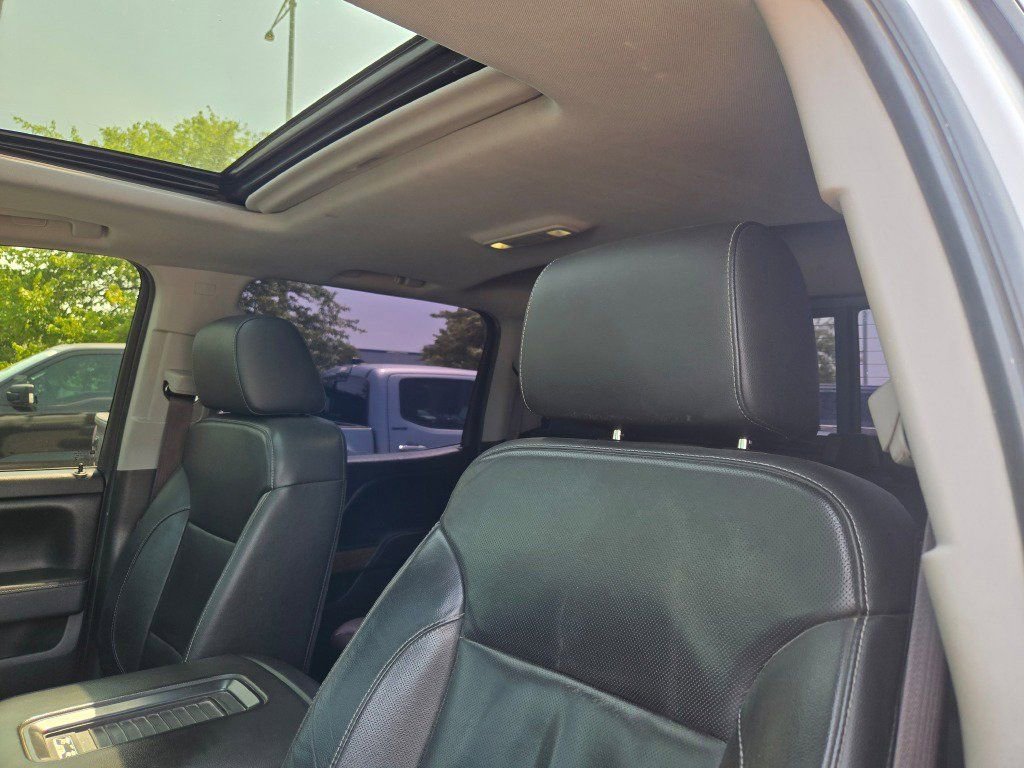 Used 2017 Chevrolet Silverado 1500 LTZ w/ High Desert Package image 24