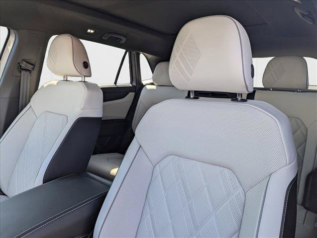 New 2026 Volkswagen Atlas Cross Sport SEL Premium R-Line AWD/4WD image 26
