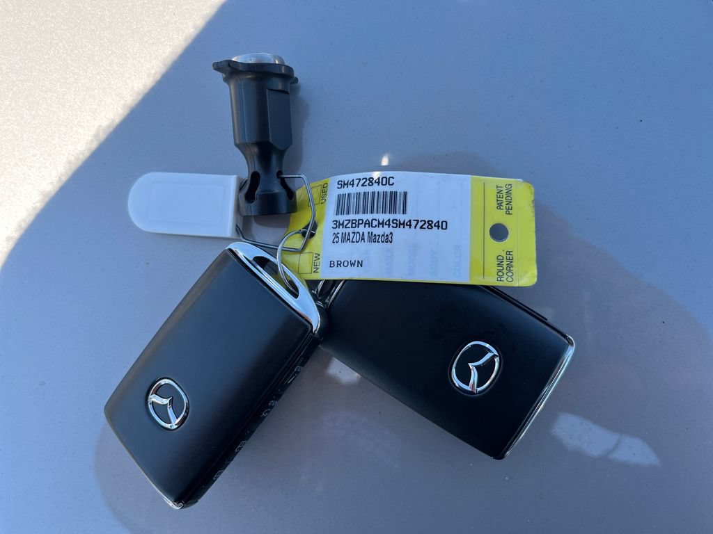 Used 2025 MAZDA MAZDA3 s FWD image 47