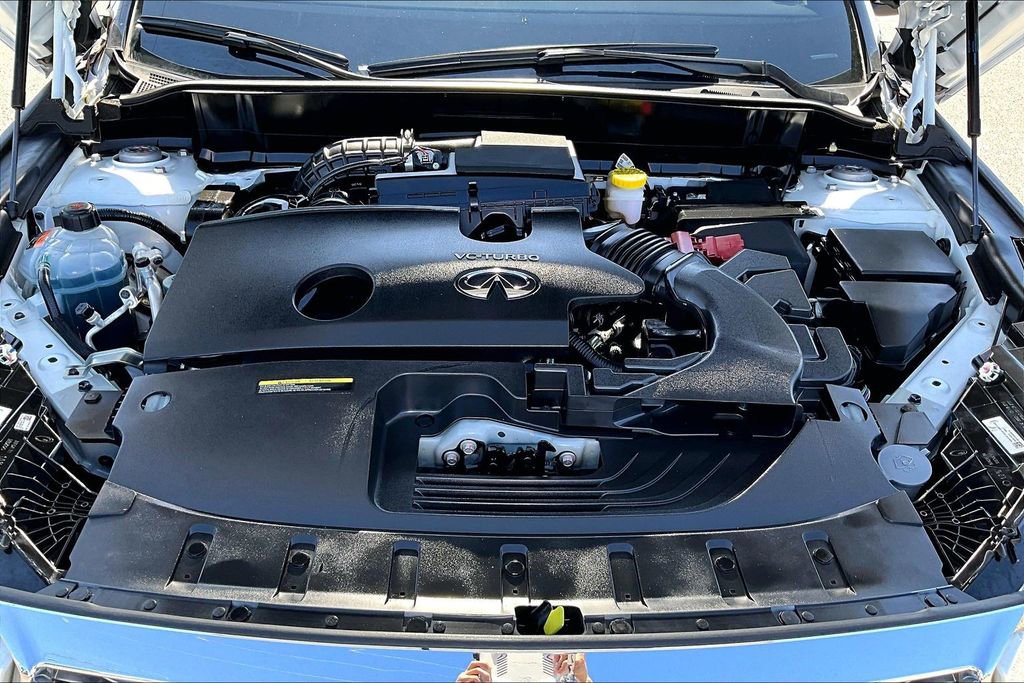 Certified 2025 INFINITI QX55 Essential image 15