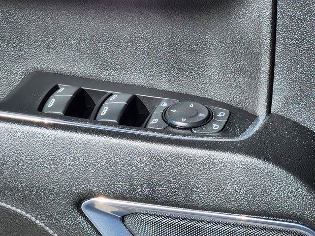 Used 2024 GMC Sierra 1500 SLT AWD/4WD image 7