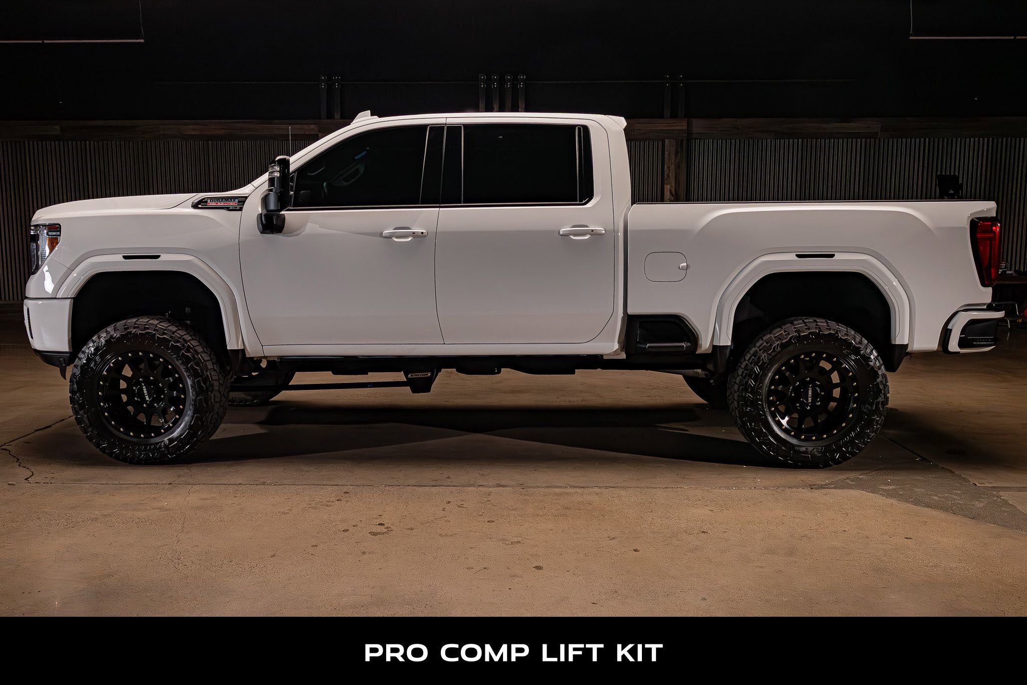 Used 2023 GMC Sierra 2500 AT4 w/ AT4 Premium Plus Package AWD/4WD image 5