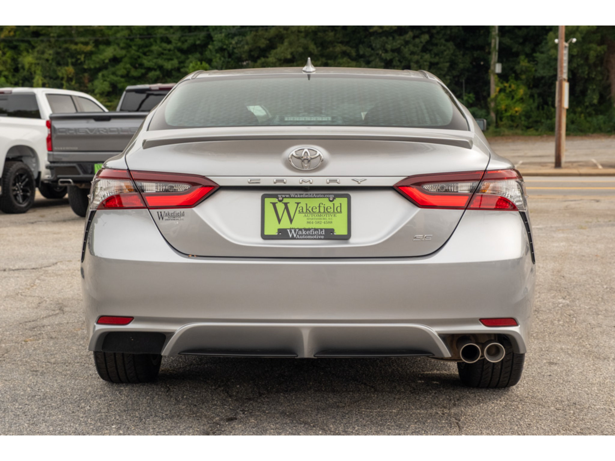 Used 2024 Toyota Camry SE FWD image 7