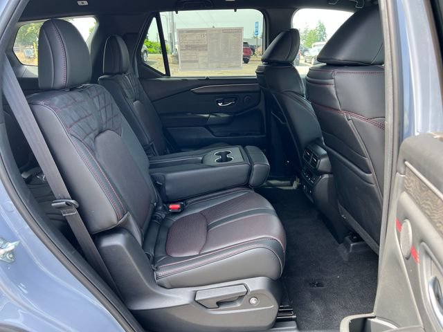 New 2026 Honda Pilot Black Edition image 11