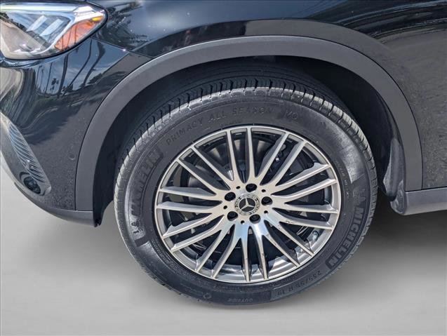 Certified 2026 Mercedes-Benz GLC 300 image 24