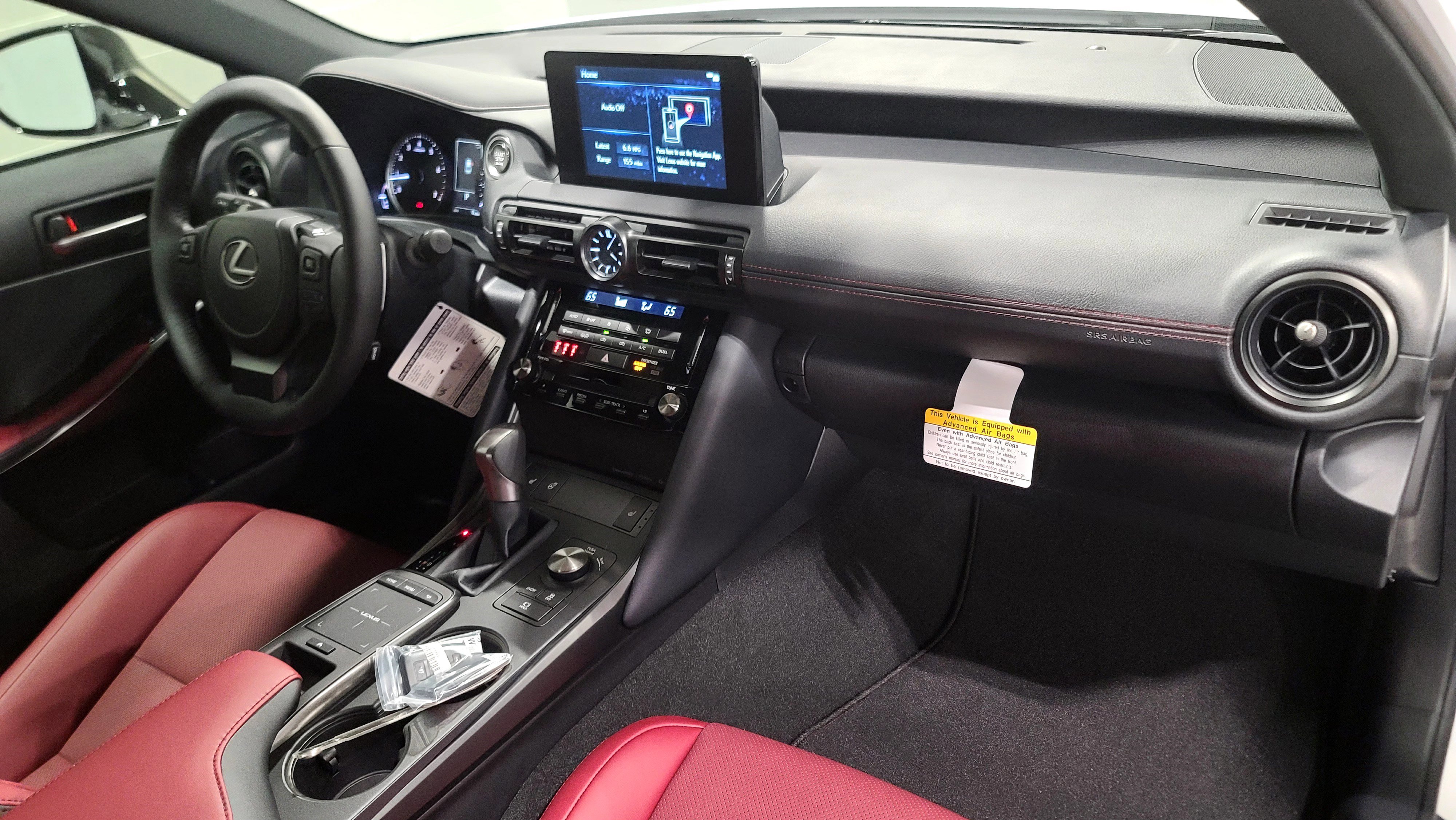 Certified 2025 Lexus IS 350 F Sport image 43