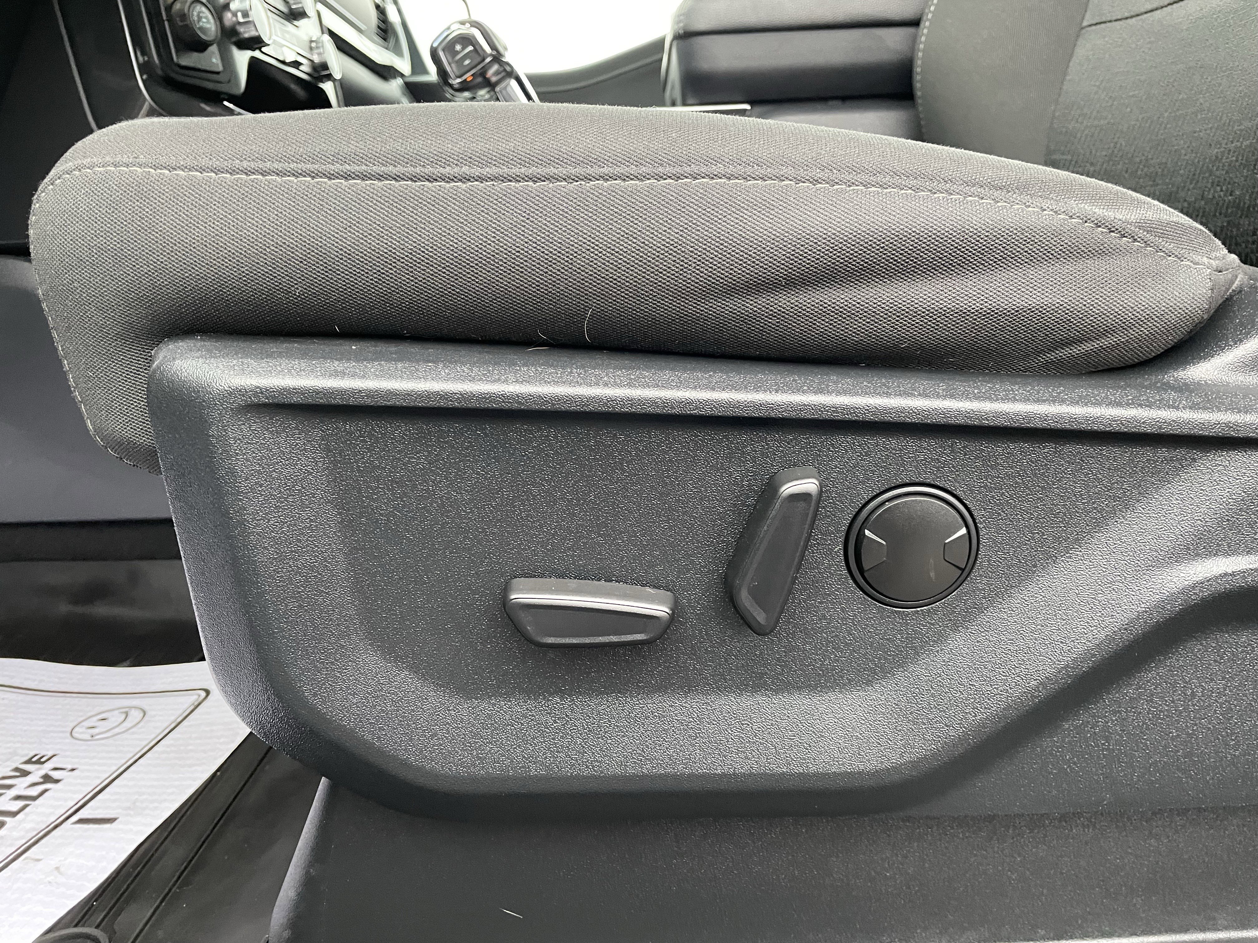 Used 2023 Ford F150 XLT w/ Equipment Group 302A High image 13