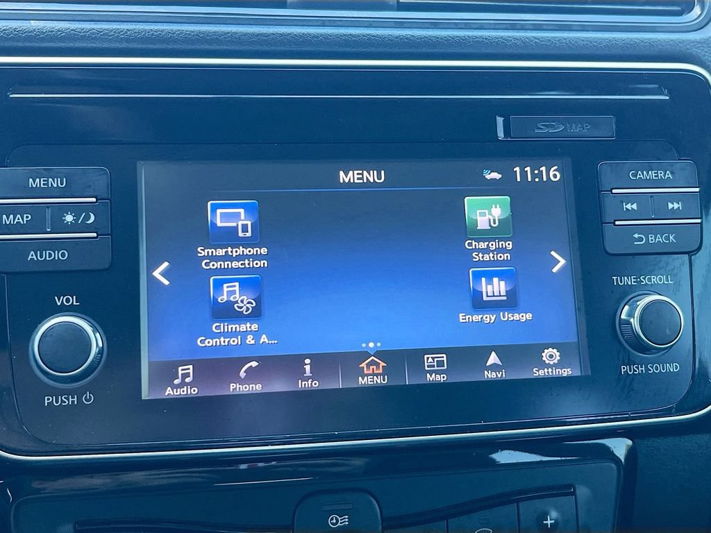 Used 2018 Nissan Leaf SL w/ Protection Package FWD image 15
