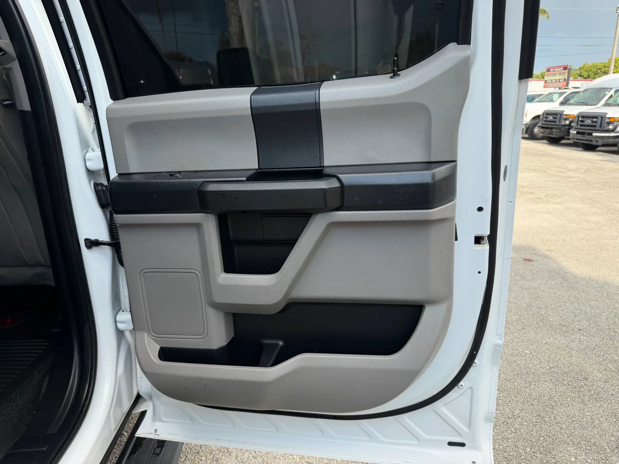 Used 2019 Ford F450 XL w/ Power Equipment Group AWD/4WD image 19