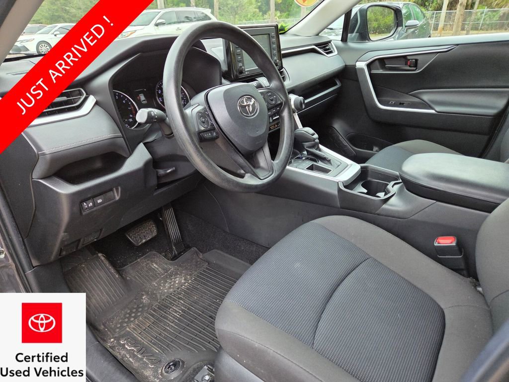 Certified 2021 Toyota RAV4 LE image 26