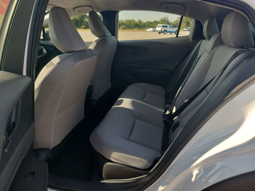 New 2026 Toyota Prius LE image 23