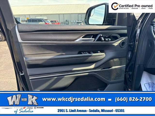 Certified 2024 Jeep Grand Wagoneer L Series II w/ Quick Order Packagew 28T AWD/4WD image 18